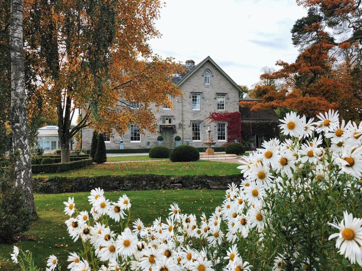 Отель Longville House Upper Welson Экстерьер фото